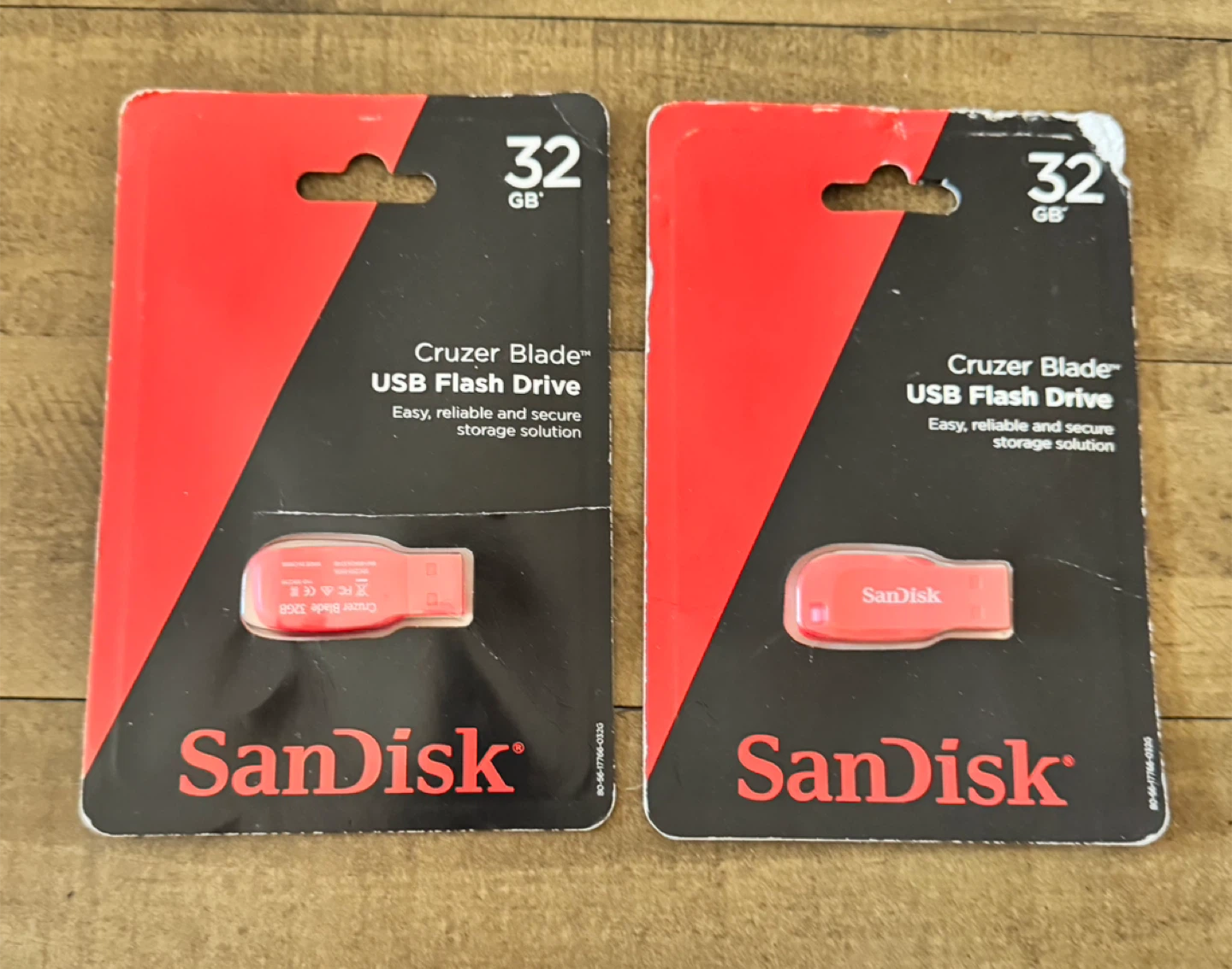 SanDisk Cruzer Blade 32GB USB Flash Drives (2-Pack)