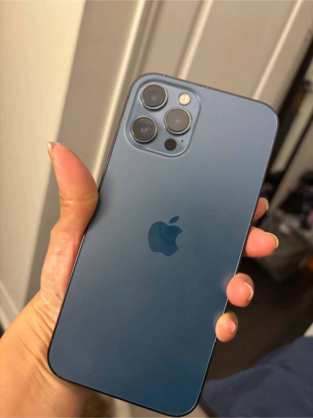 iPhone 12 Pro Pacific Blue - photo 2