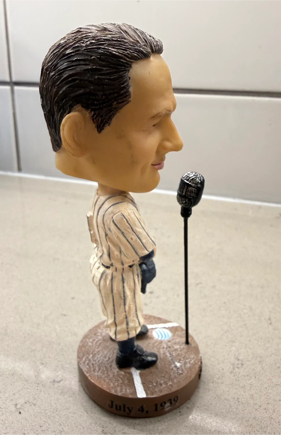 Lou Gehrig Bobblehead - 75th Anniversary - photo 4