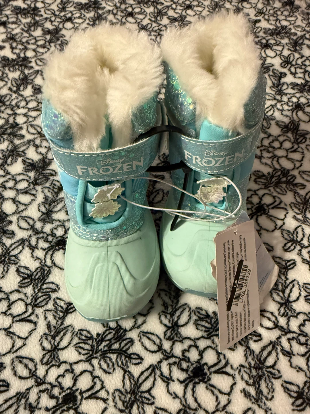 Girls Disney Frozen Light-Up Winter Boots Size 7
