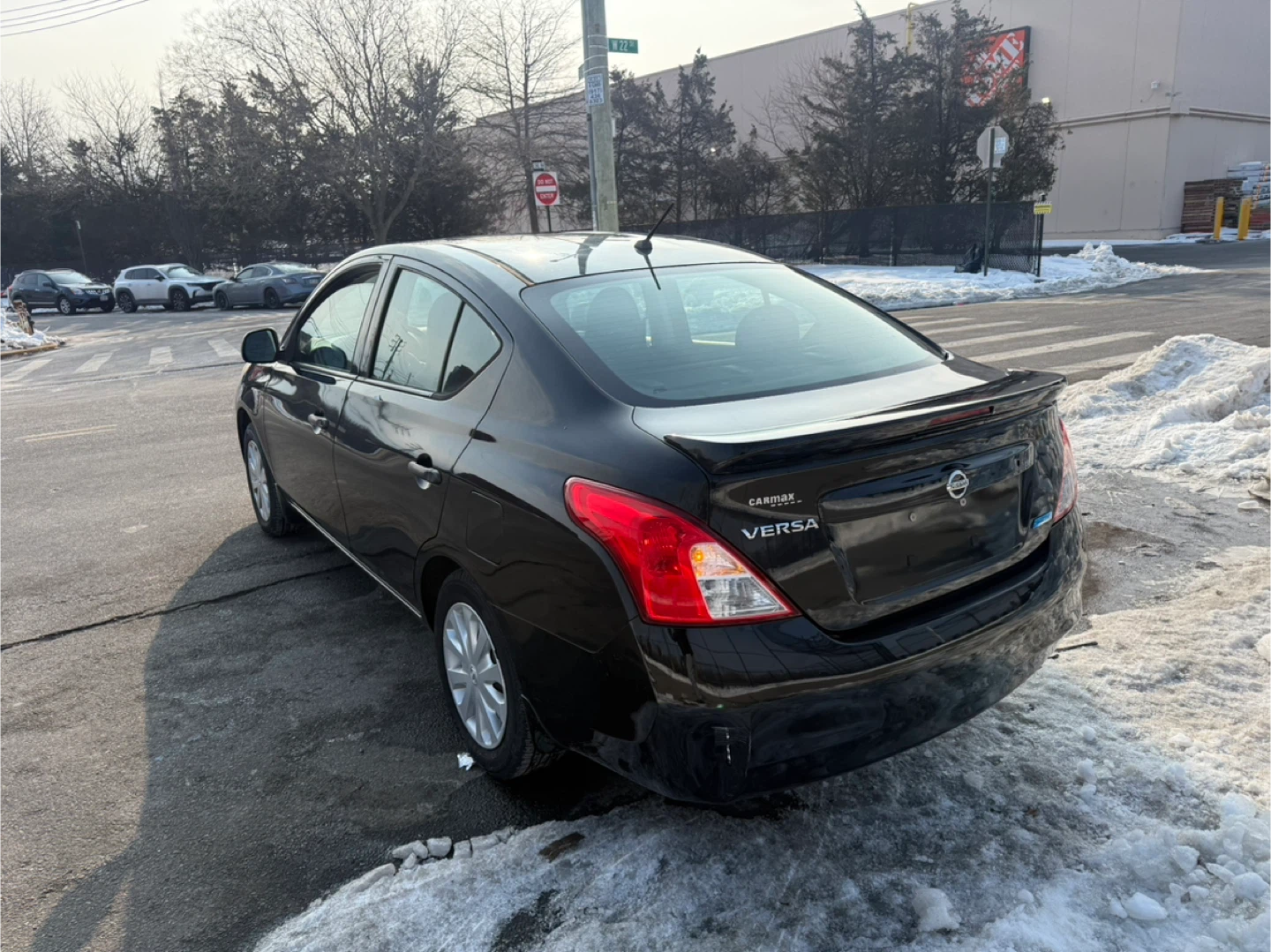 2015 Nissan Versa S | Low Miles!! - photo 4