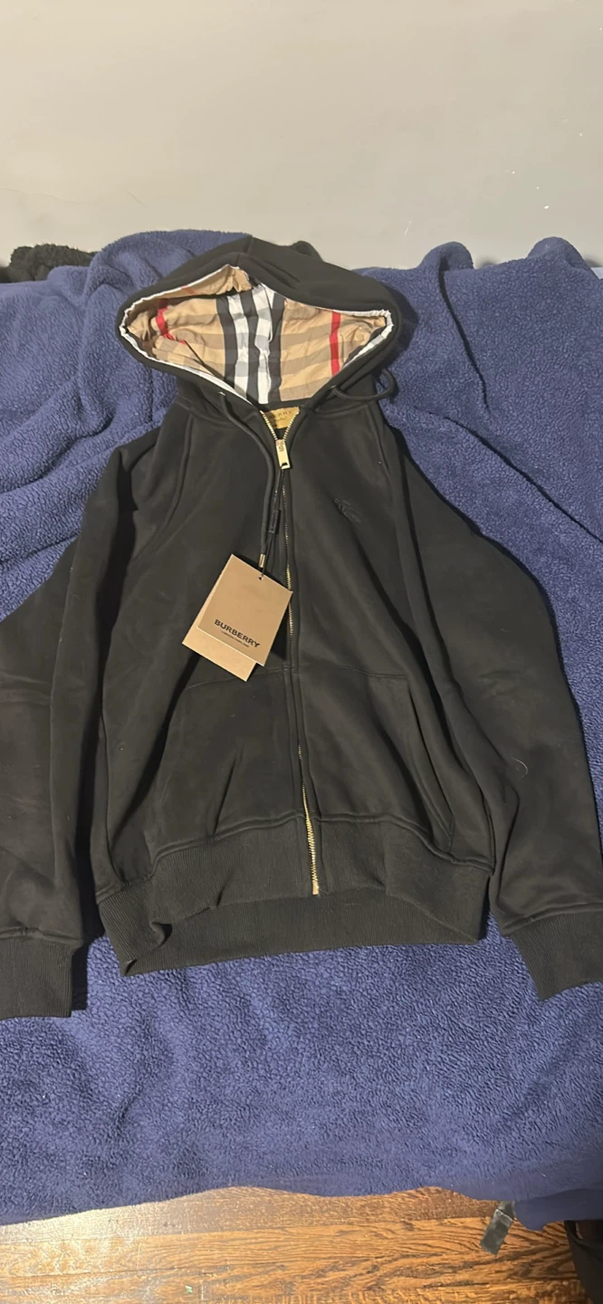 Burberry zip up hoodie black