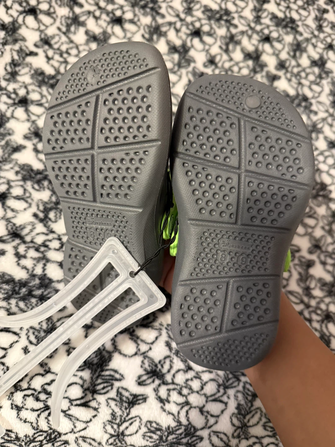 Joybees US Kids C8/9 Gray & Neon Green Clogs - photo 3