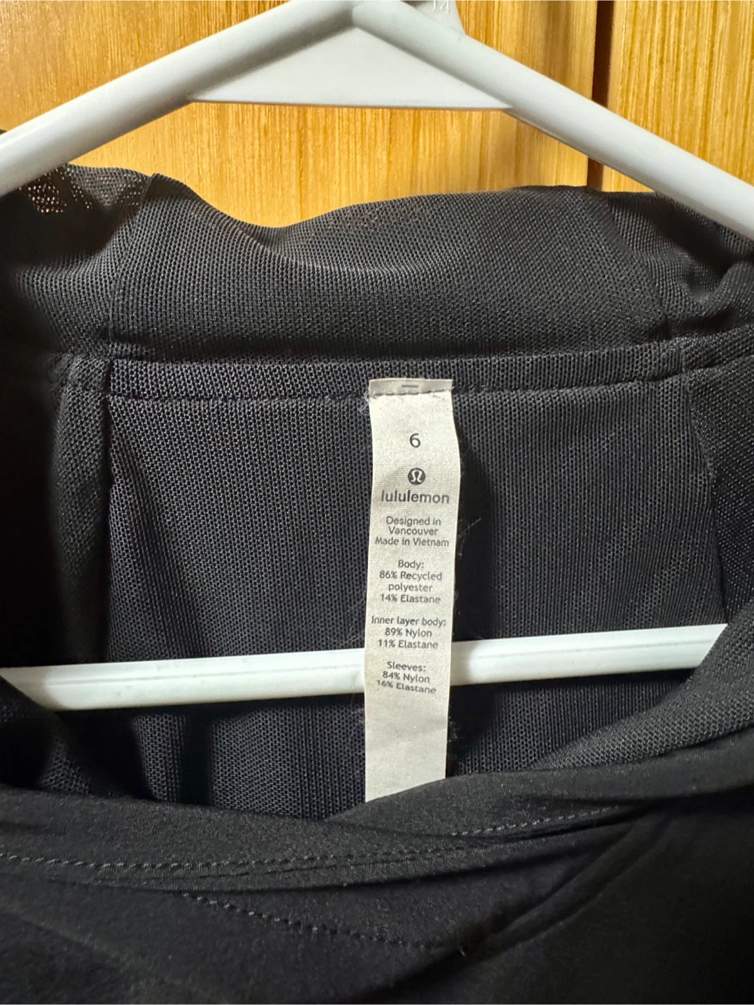 Lululemon Black Mesh Hoodie Size 6 - photo 2