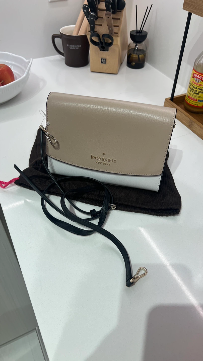 Kate Spade Carlson Saffiano Wallet - photo 4