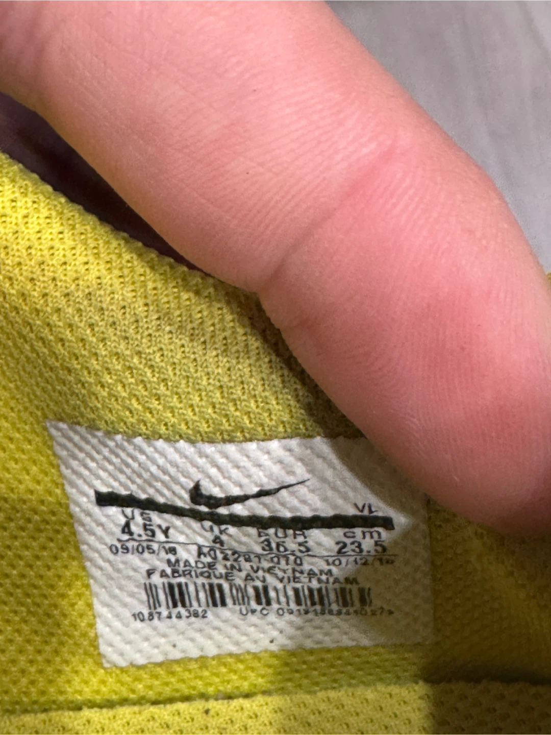 Nike Mercurial Soccer Cleats Grey/Yellow Youth Size 4.5Y - photo 4