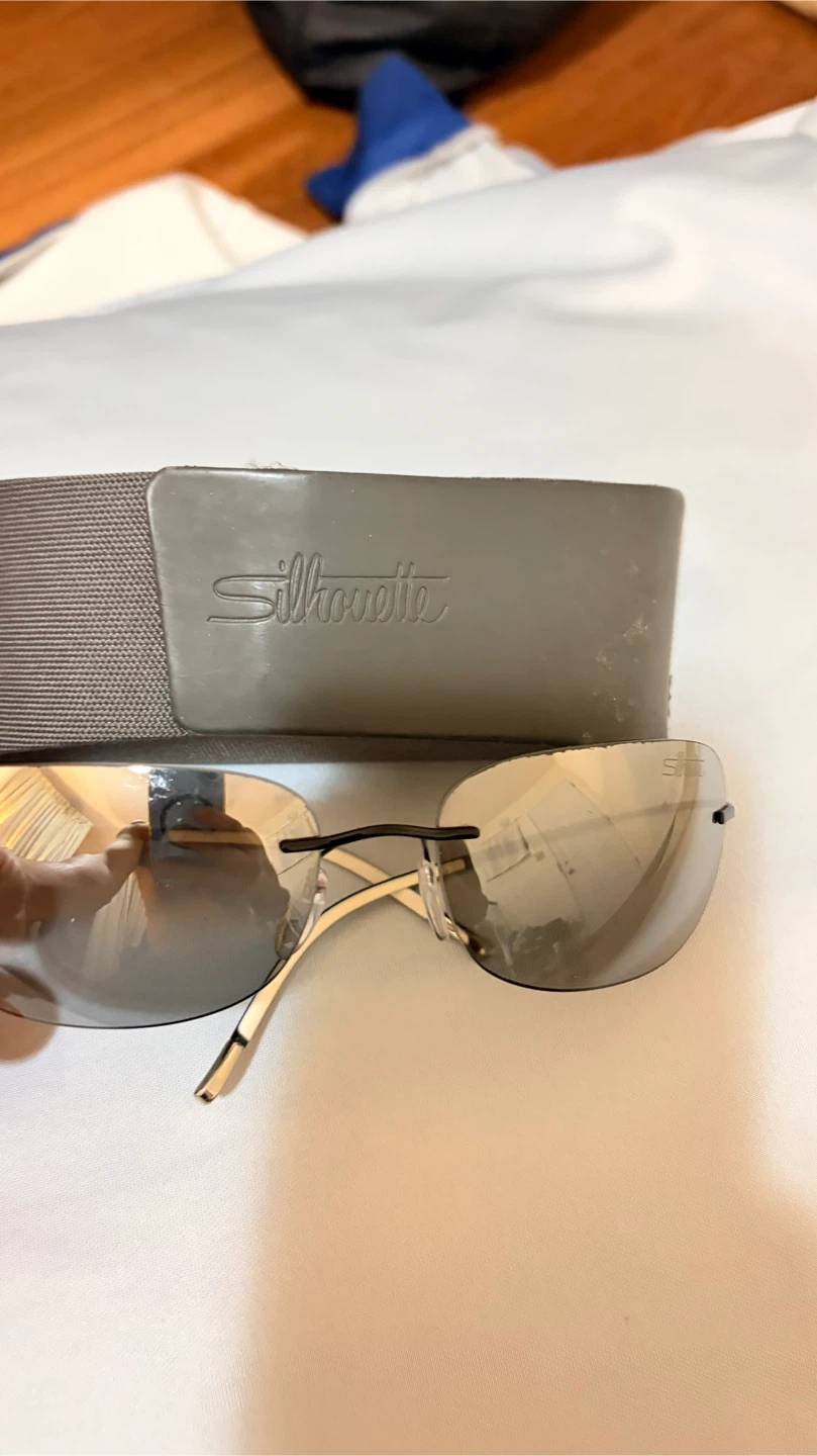 Silhouette Sunglasses with Case