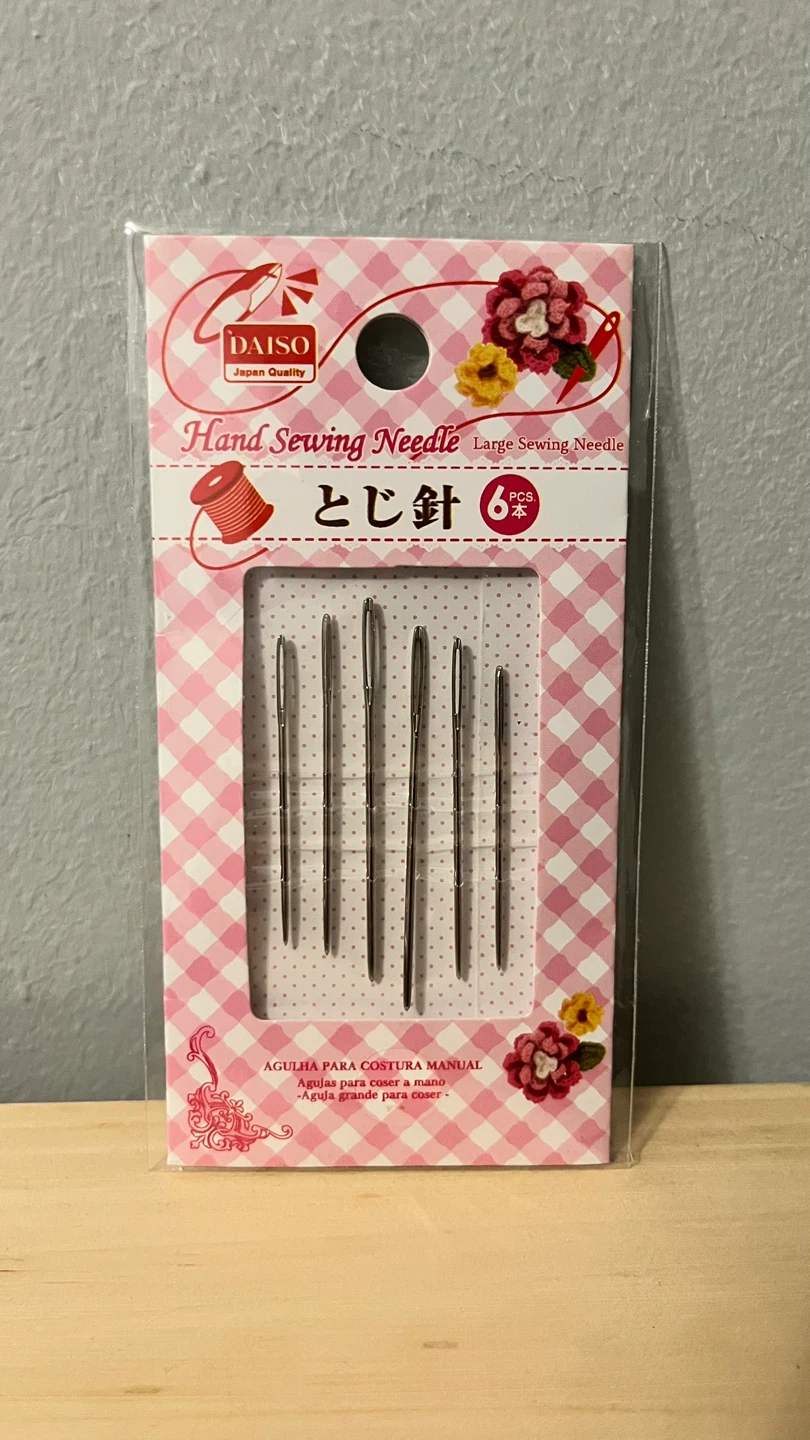 Hand sewing needles