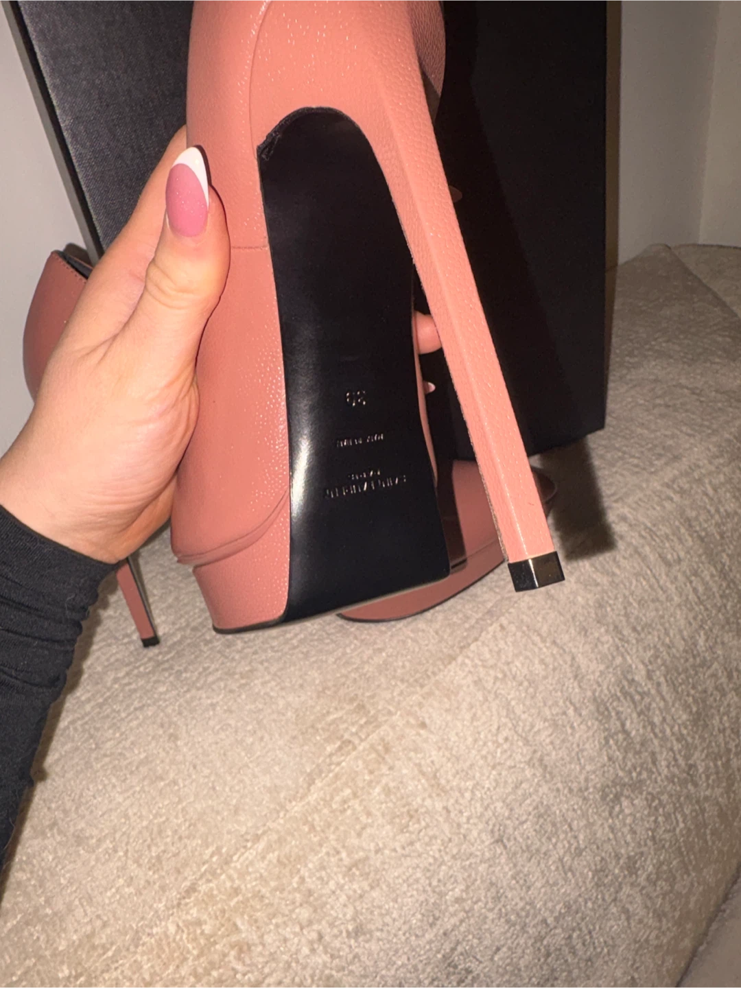 Saint Laurent Pink Leather Platform Heels Size 39 - photo 2