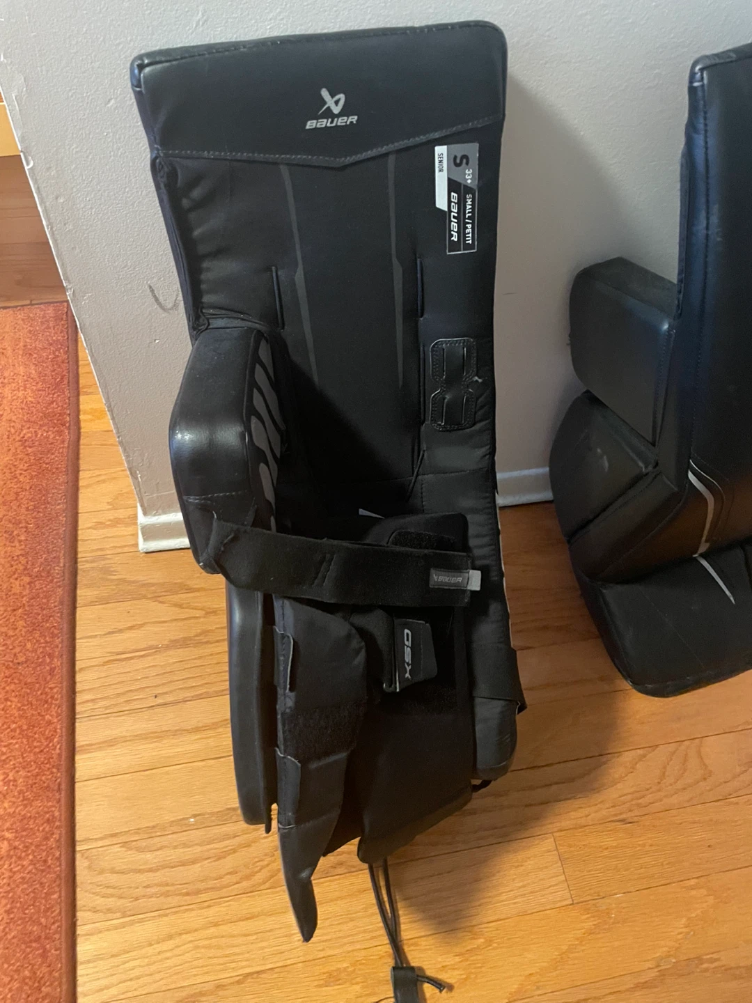 Bauer Senior Small Goalie Leg Pads - photo 2