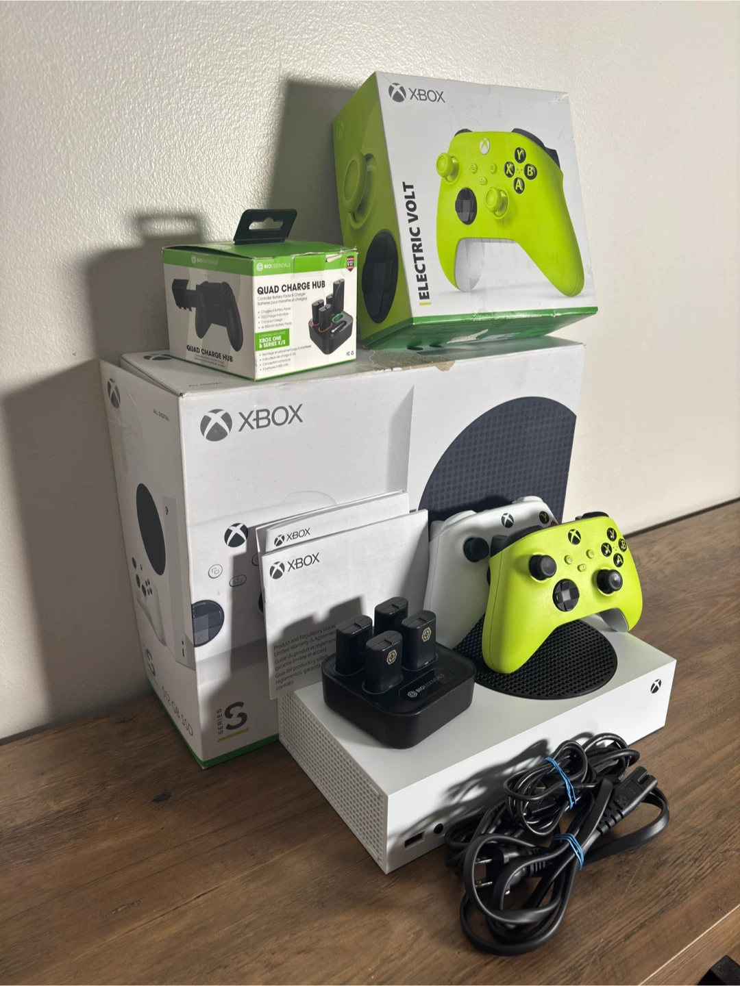 Xbox Series S (512GB) + 2 Controllers & Batteries - Act Now!