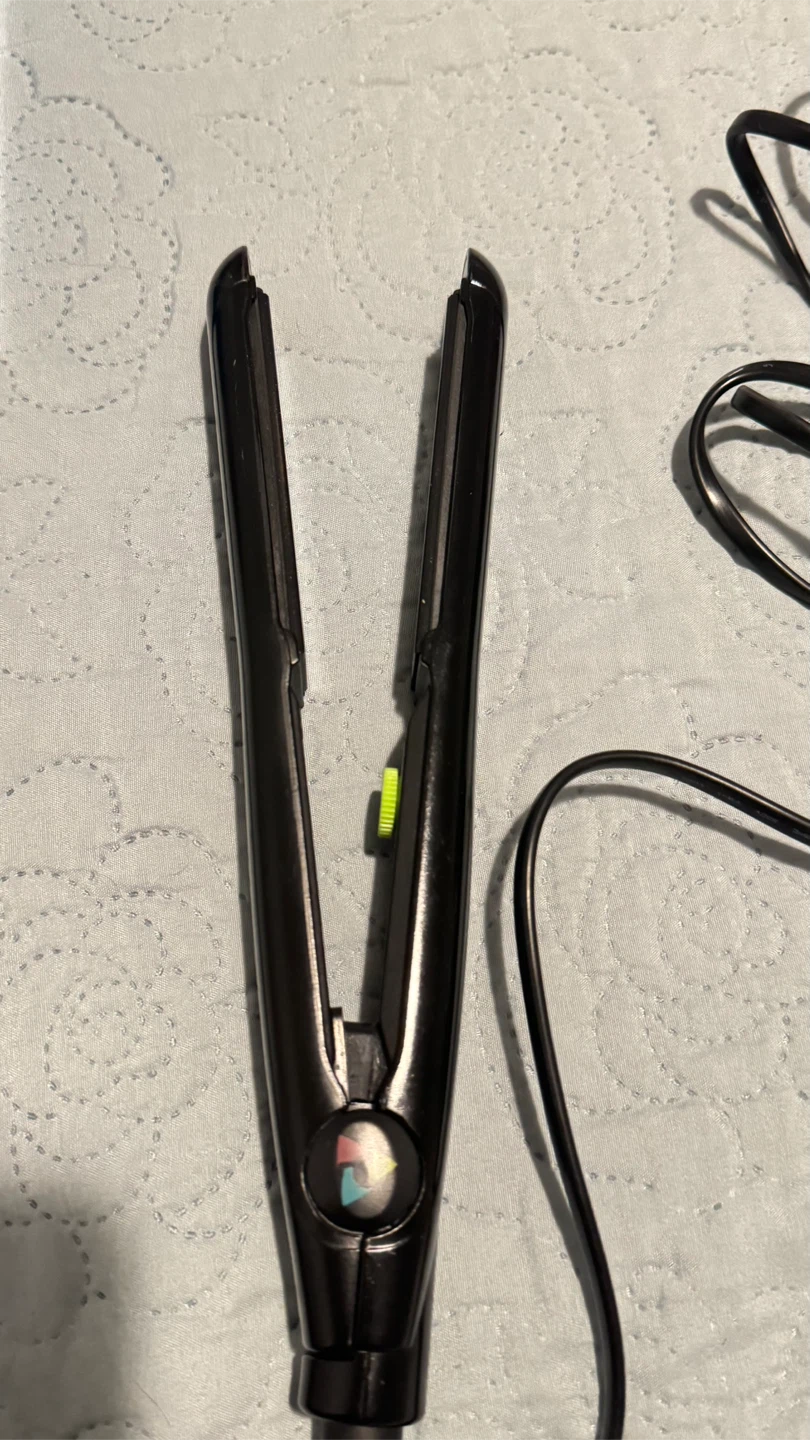 Avanti Titanium Hair Straightener 🥕 - photo 3