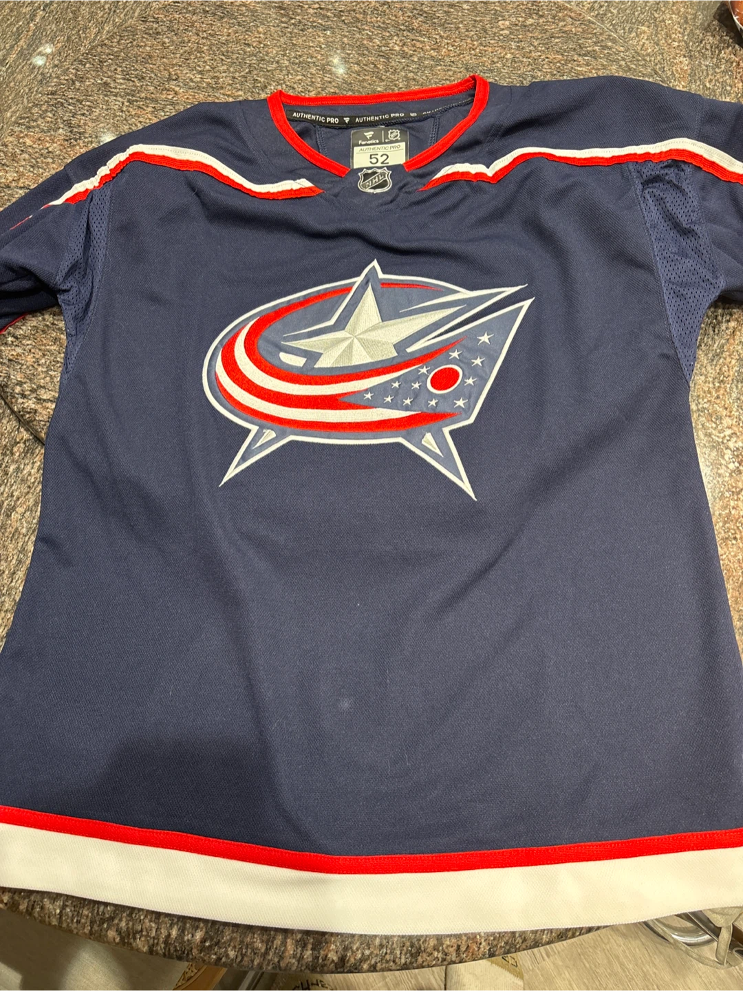 Columbus Blue Jackets Fantilli #19 Hockey Jersey Size 52 - photo 3