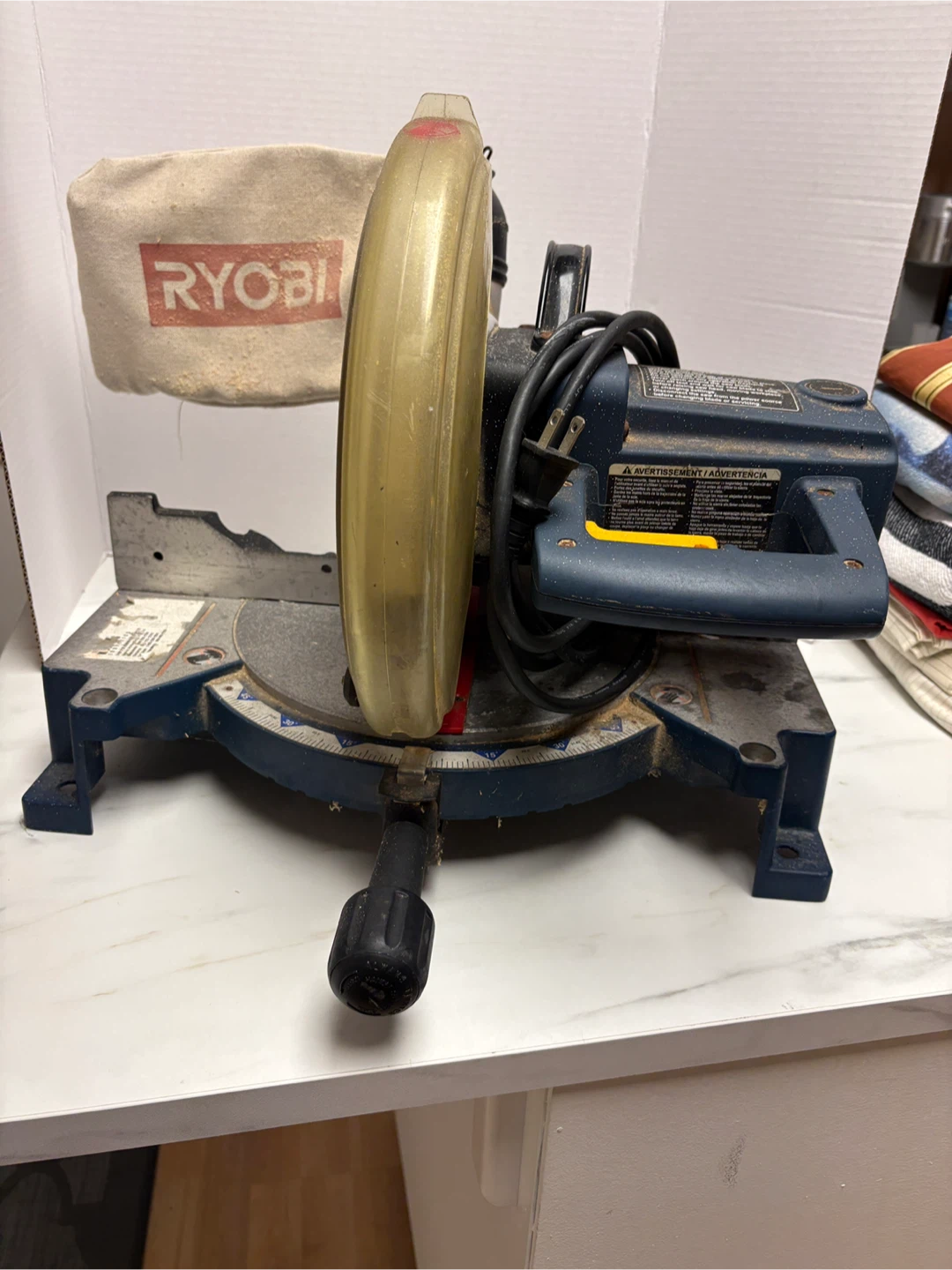 Ryobi Sliding Compound Miter Saw