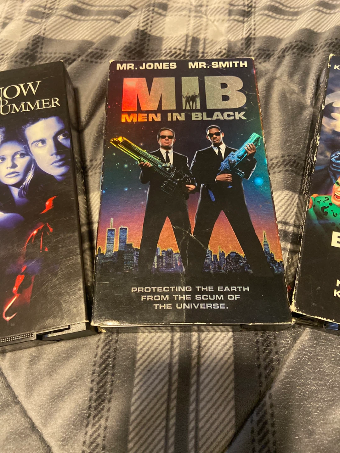 3 Assorted VHS Movie Tapes - photo 3