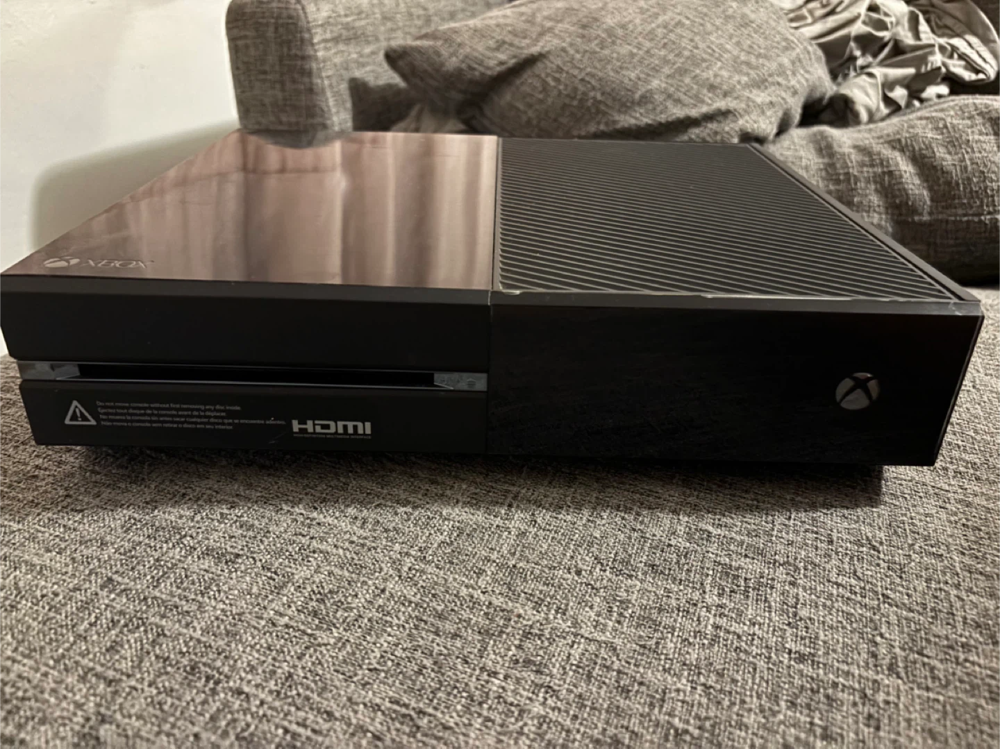 Xbox One Console with Kinect and Controllers - photo 2