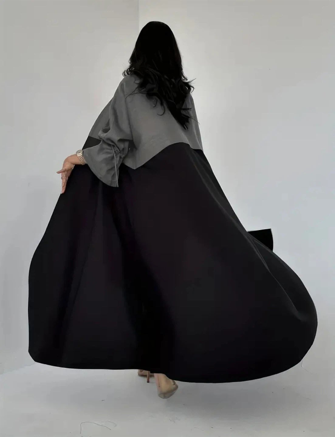 Two-Tone Abaya - Grey and Black - photo 3