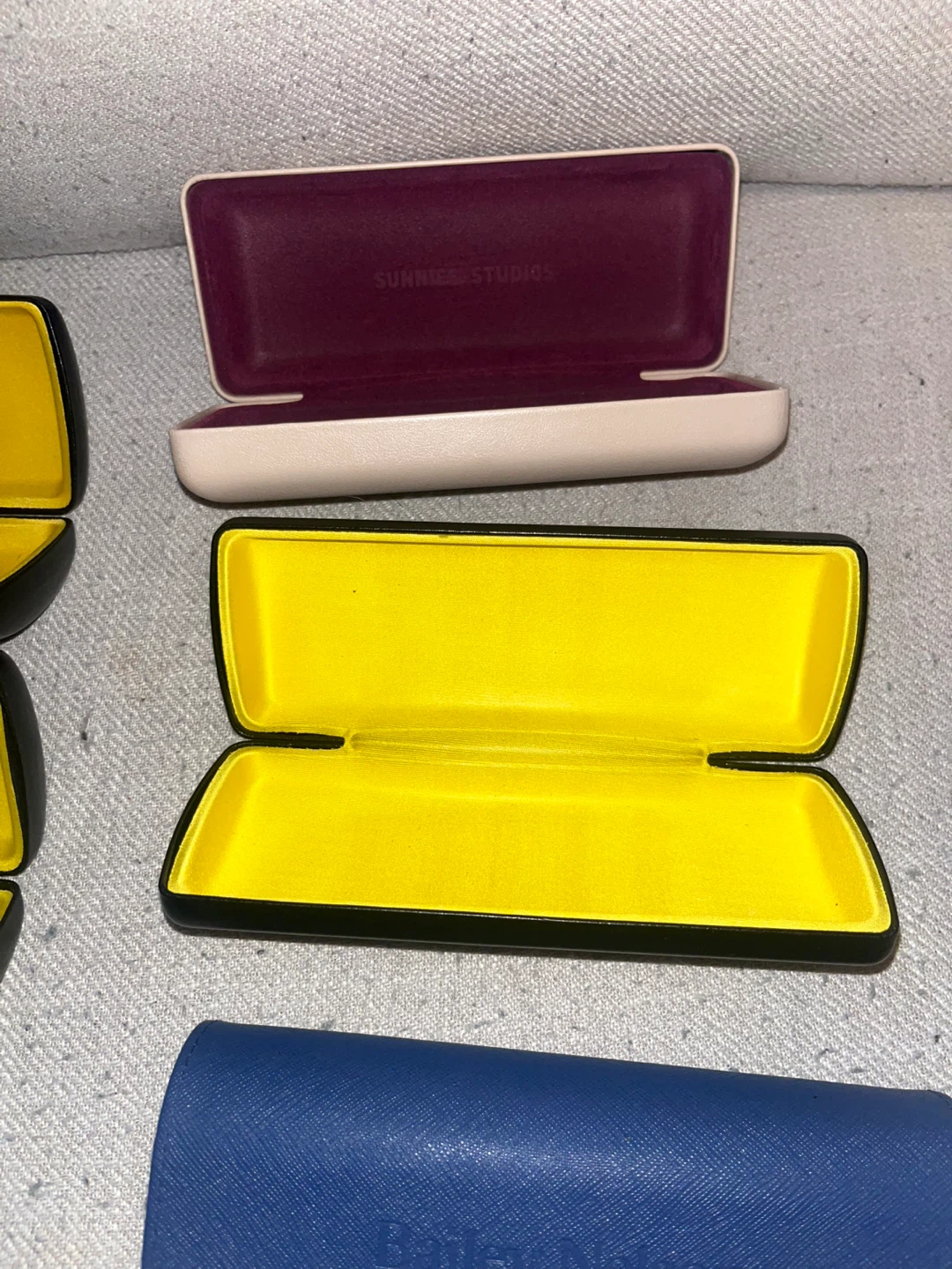 6 Bundle of Eyeglass Cases: Bailey Nelson & Sunnies Studios - photo 3