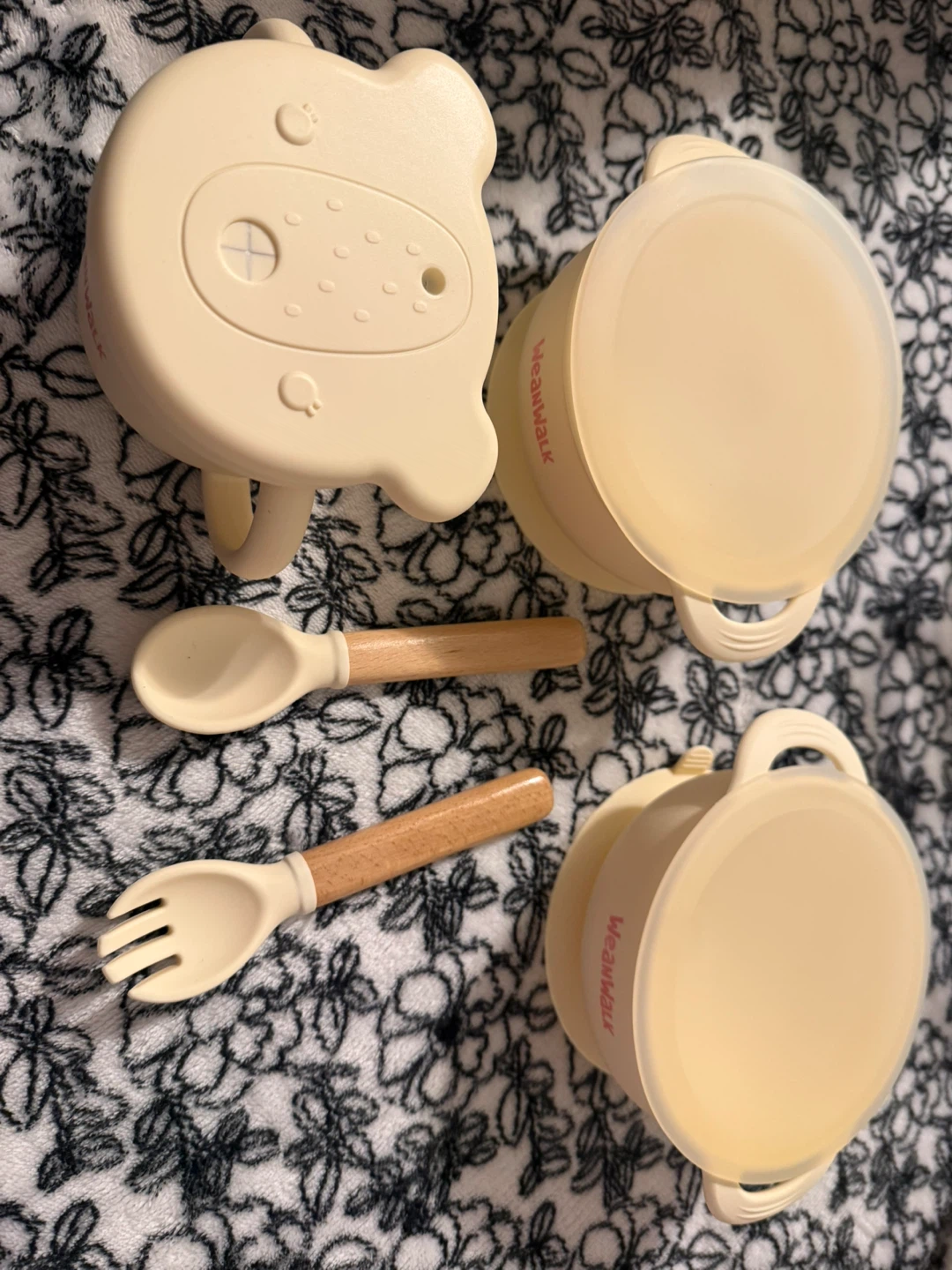 WeanWalk Silicone Baby Feeding Set with Bowl, Cup, Utensils - photo 2