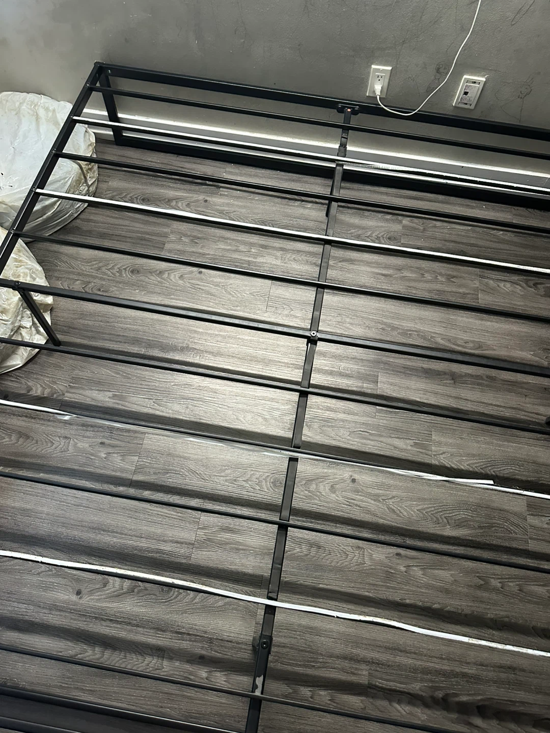 Black Metal King Size Bed Frame Platform - photo 2