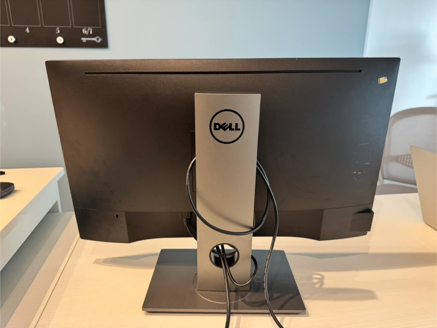 Dell 27" Monitor - photo 3