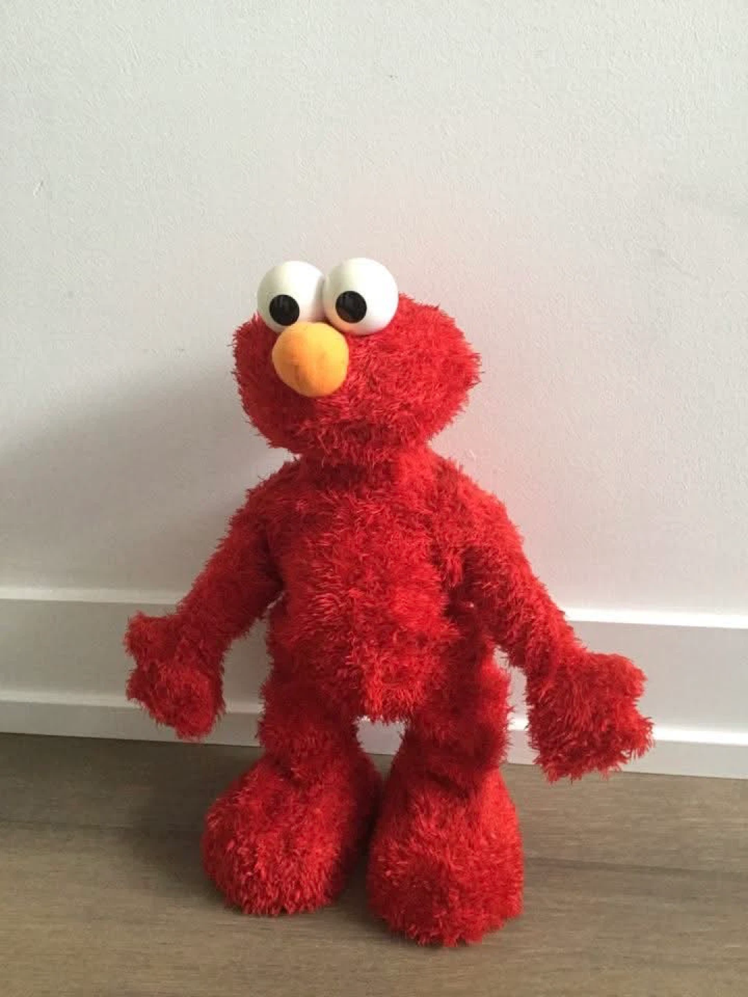 Decorative Elmo figure