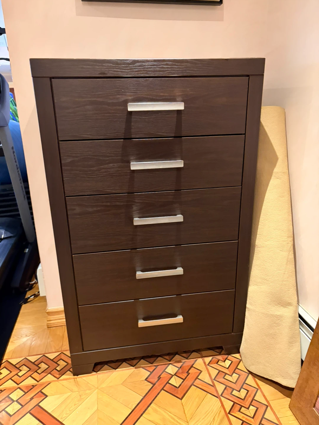 Dark Brown 5-Drawer Dresser