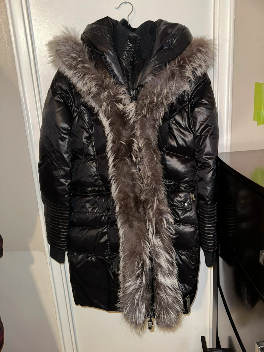 ‼️$1k Value‼️Nicole Benisti Puffer Coat with Fox Fur Trim