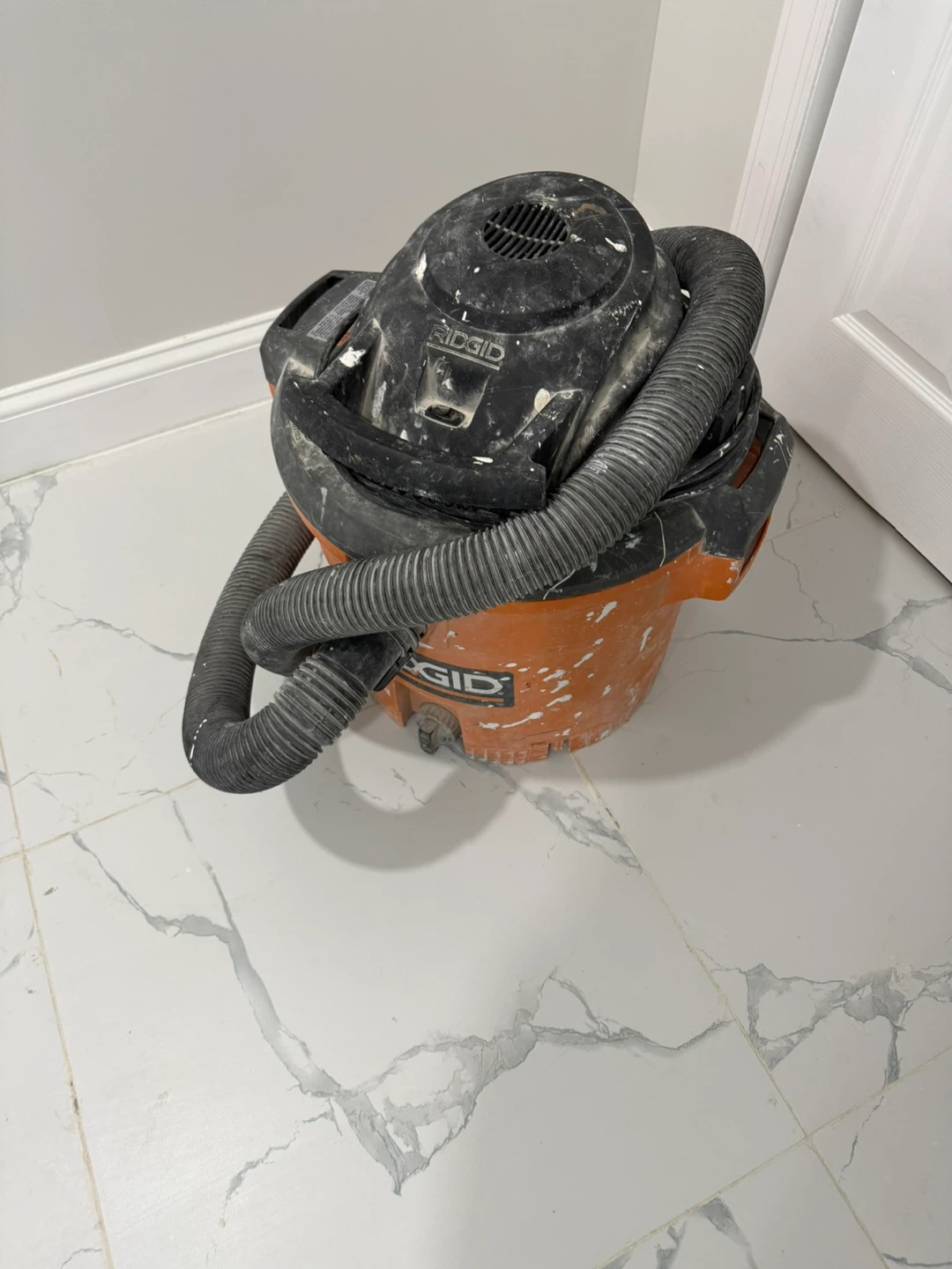 RIDGID 12 Gallon Wet/Dry Vacuum - photo 3