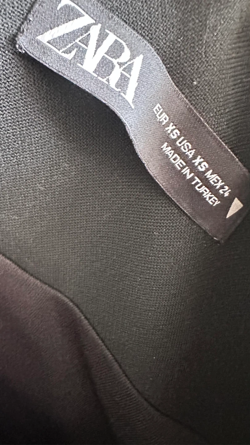 Zara Black Mini Skirt - Size XS - photo 2
