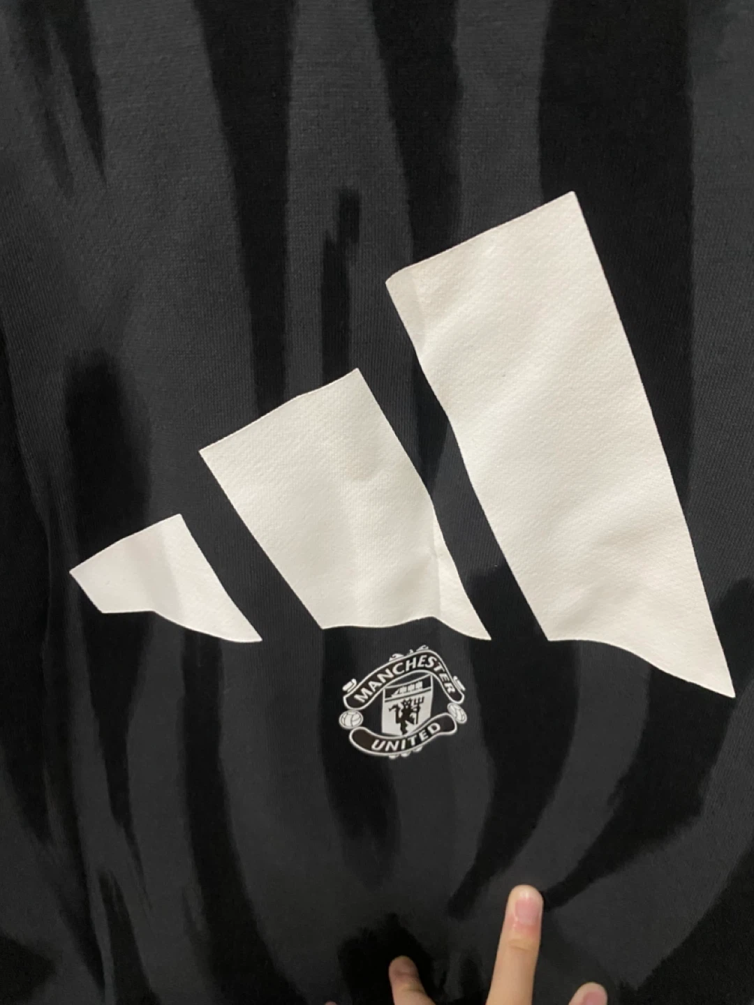 NEW - Adidas Manchester United Crewneck Sweatshirt - photo 2