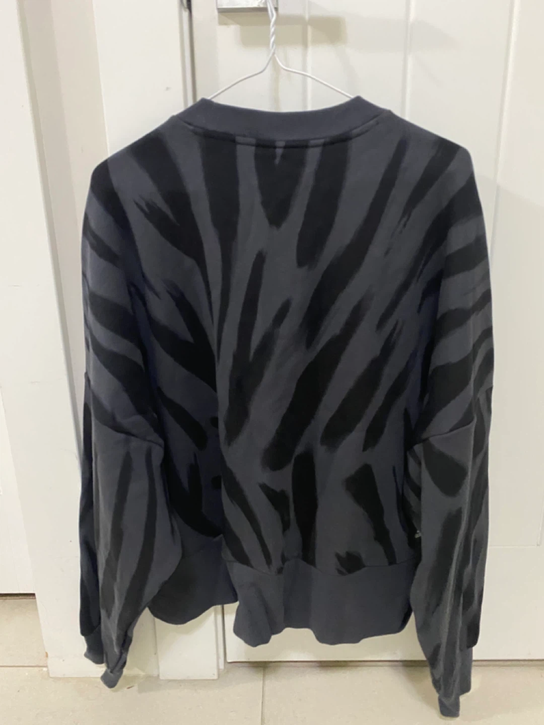NEW - Adidas Manchester United Crewneck Sweatshirt - photo 3