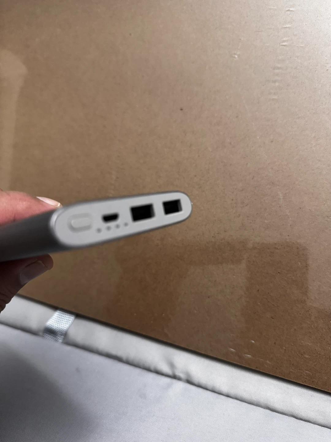 Samsung 10000 Fast Charge Power Bank - photo 2