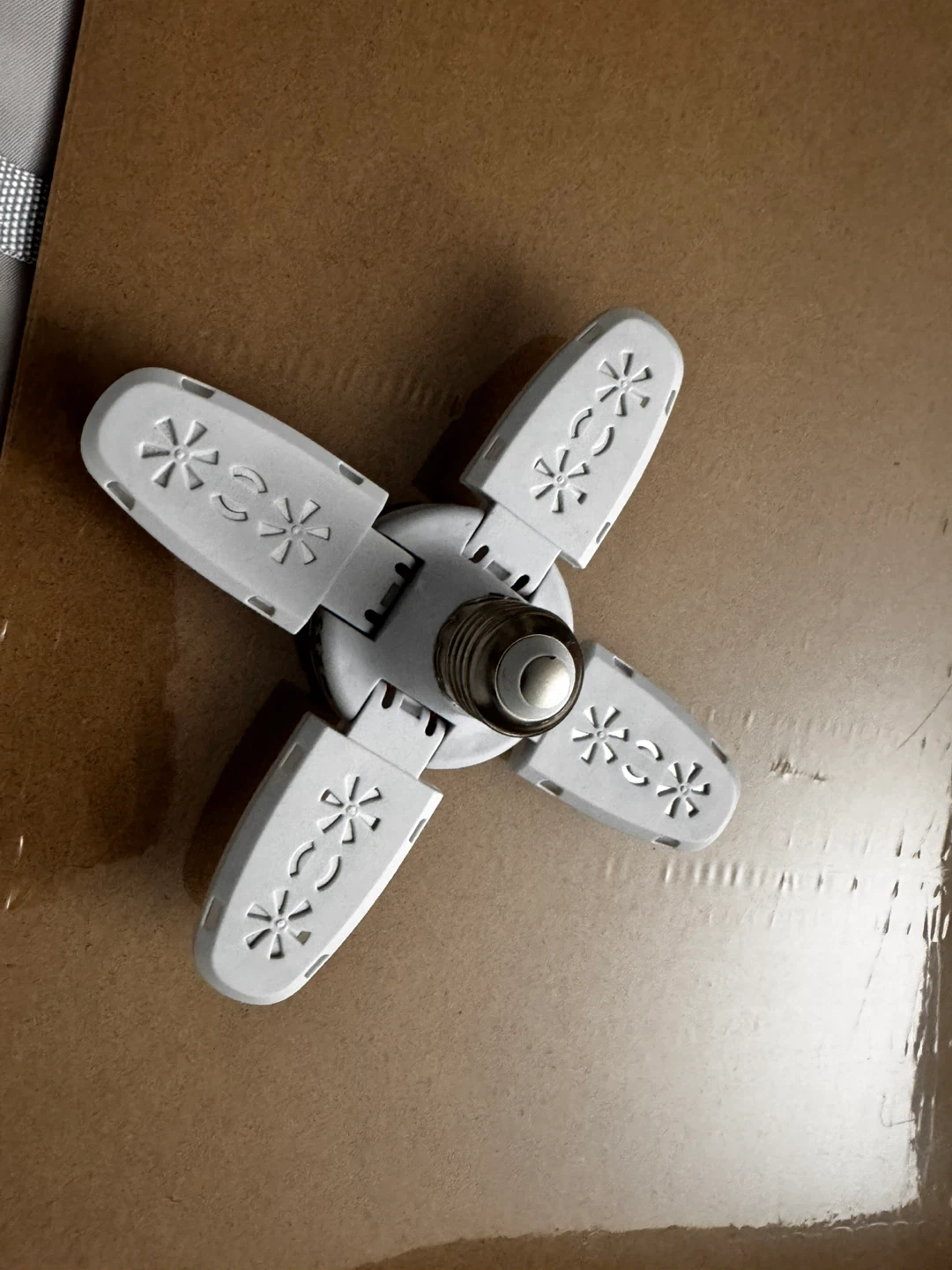 Deformable LED Bulb Light - photo 2