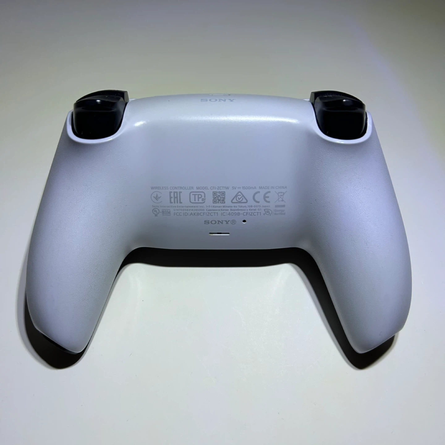 Sony PlayStation 5 DualSense Wireless Controller - photo 2