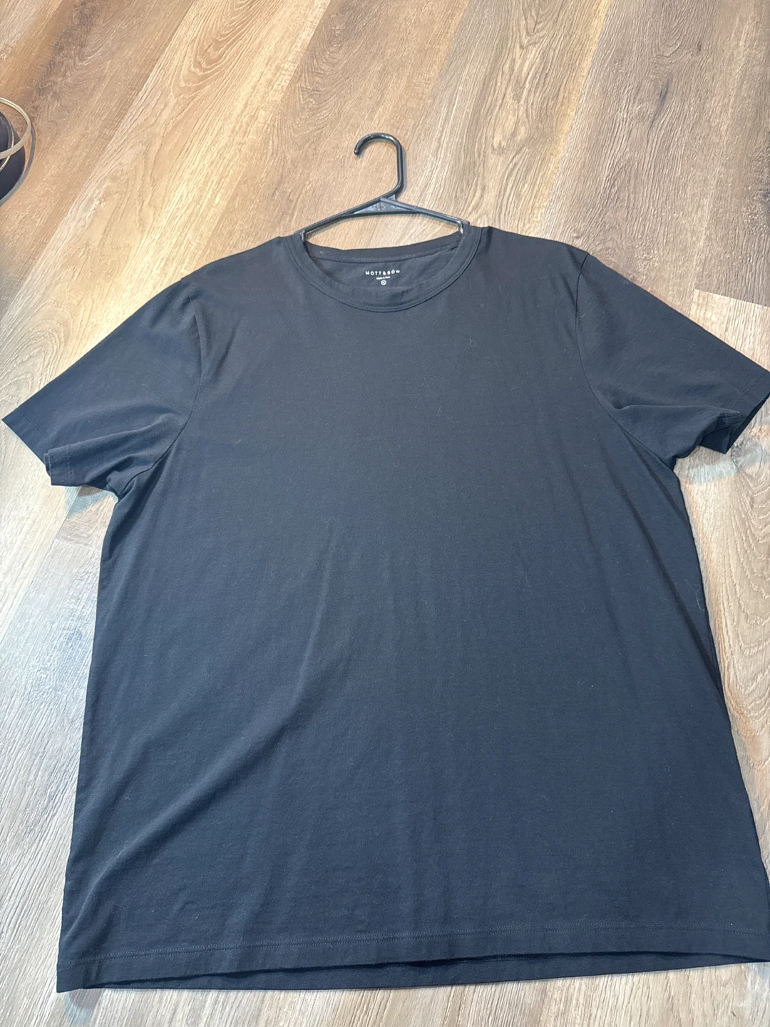 Mott & Bow Black Crew Neck T-Shirt XL