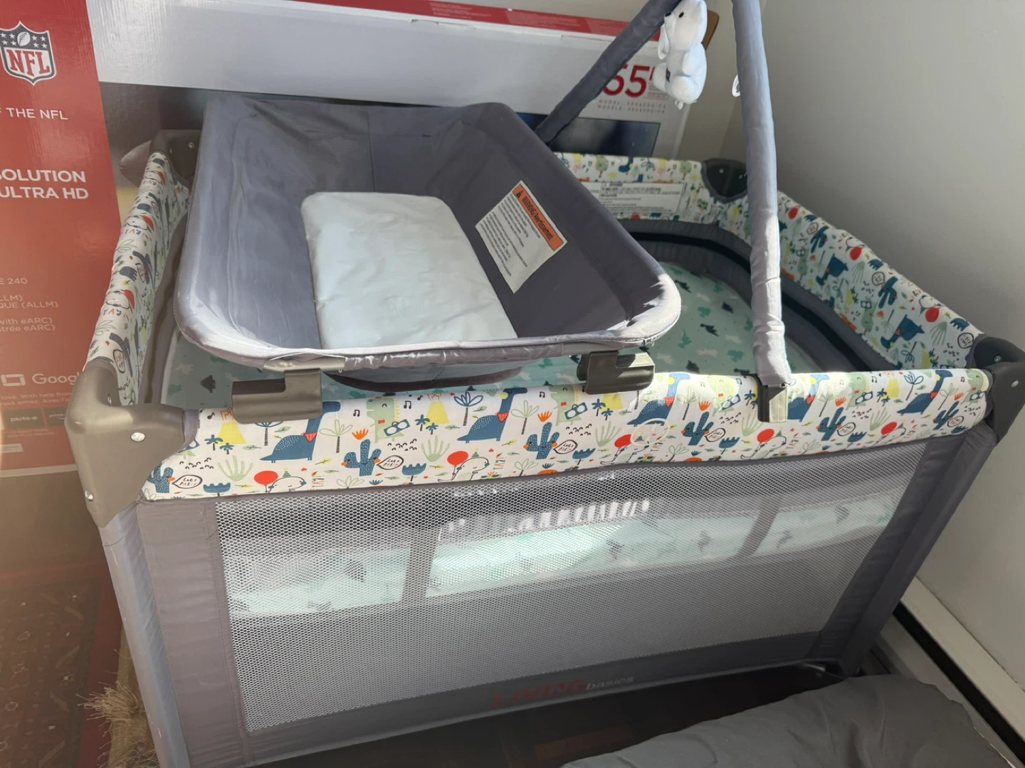 Graco Pack 'n Play Portable Playard - photo 2