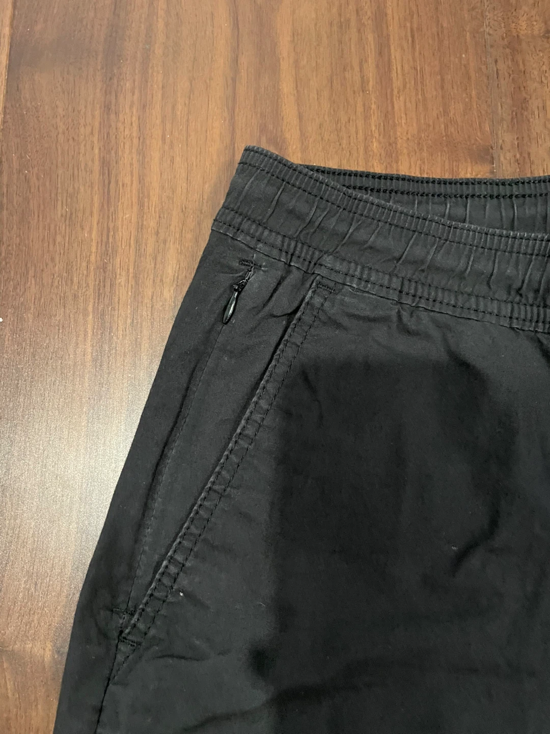 Black Hollister Shorts - Size Men’s Small - photo 3