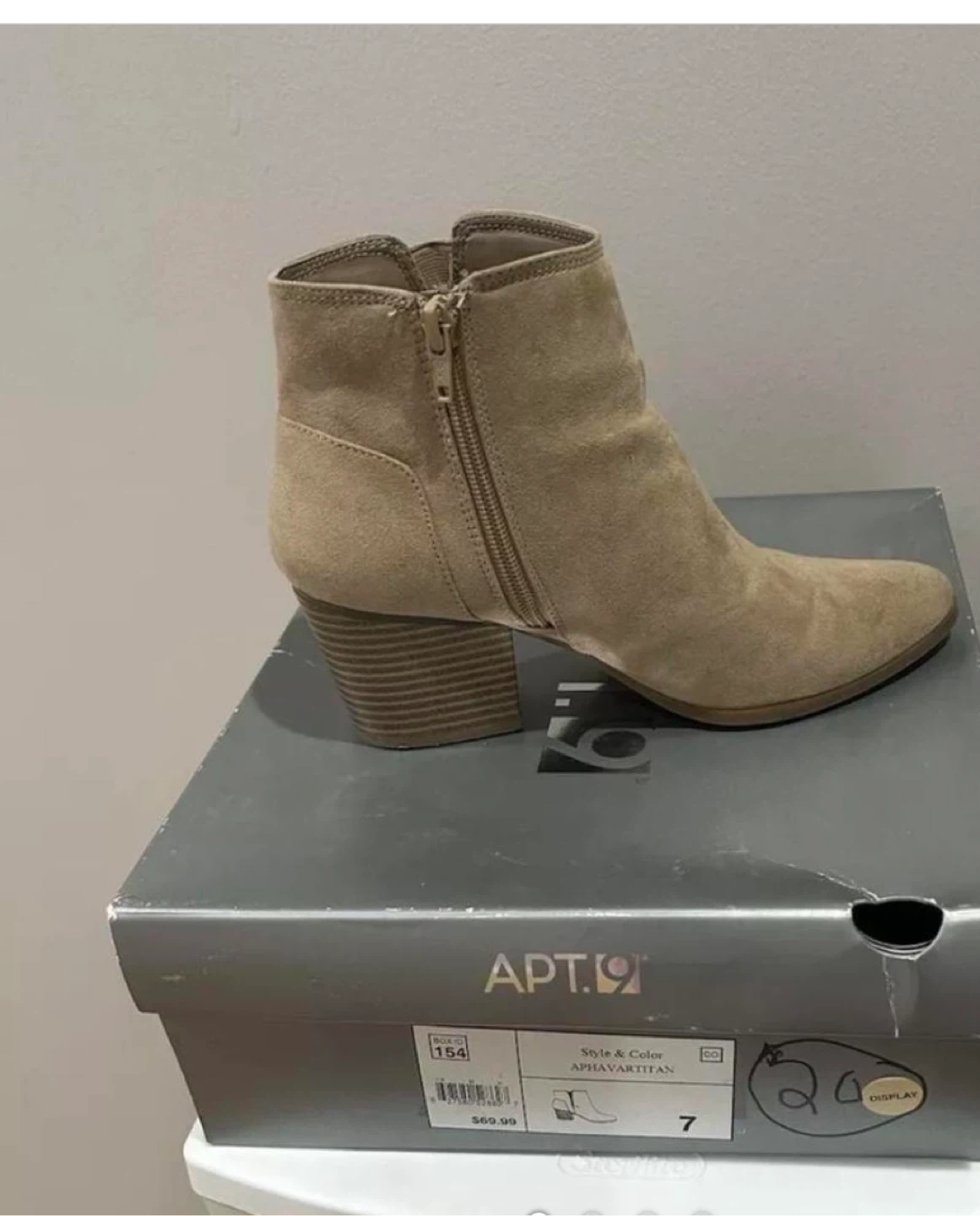 Apt. 9 Women's Tan Suede Ankle Boots - Size 7