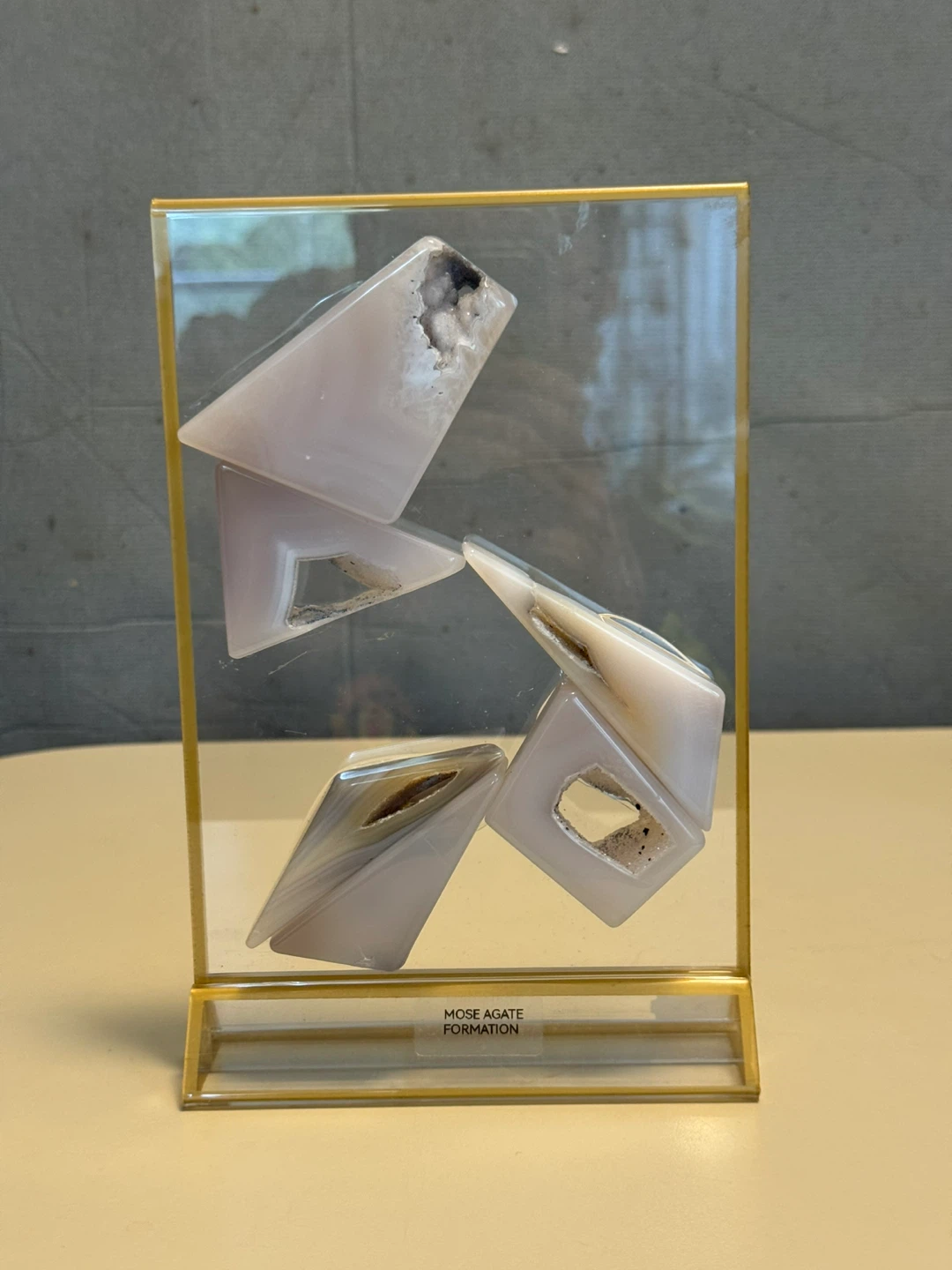 Mose Agate Formation Display