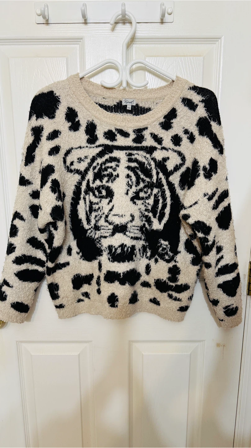 Kismet Fuzzy Tiger Face Crewneck Sweater - photo 3