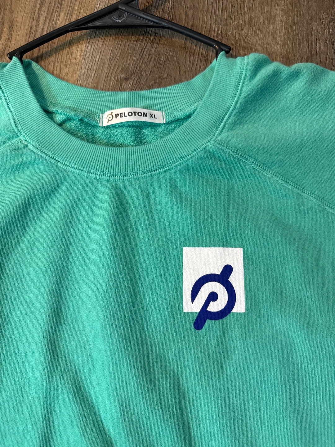 Peloton Sweatshirt XL Aqua - photo 2