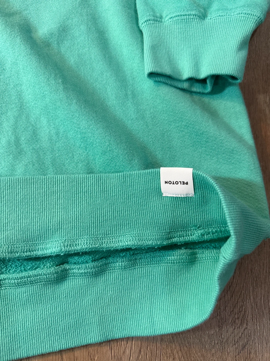 Peloton Sweatshirt XL Aqua - photo 4