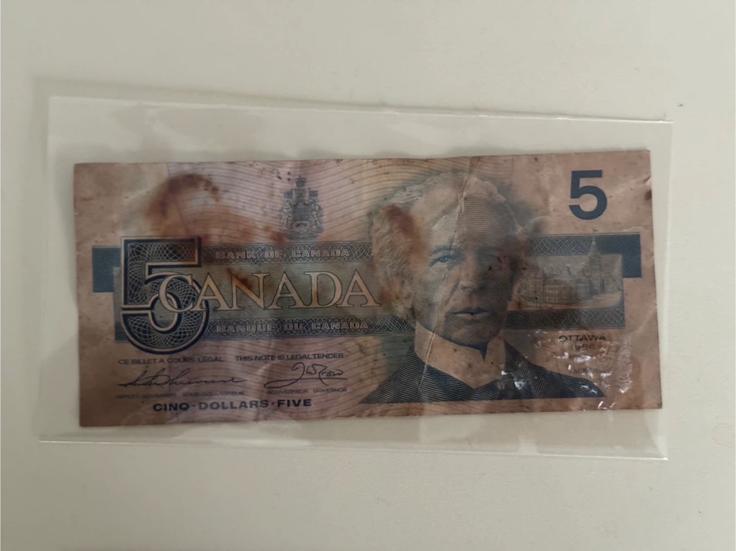 Canada 5 Dollar Bills & 2 Dollar Bill - Vintage Currency - photo 5