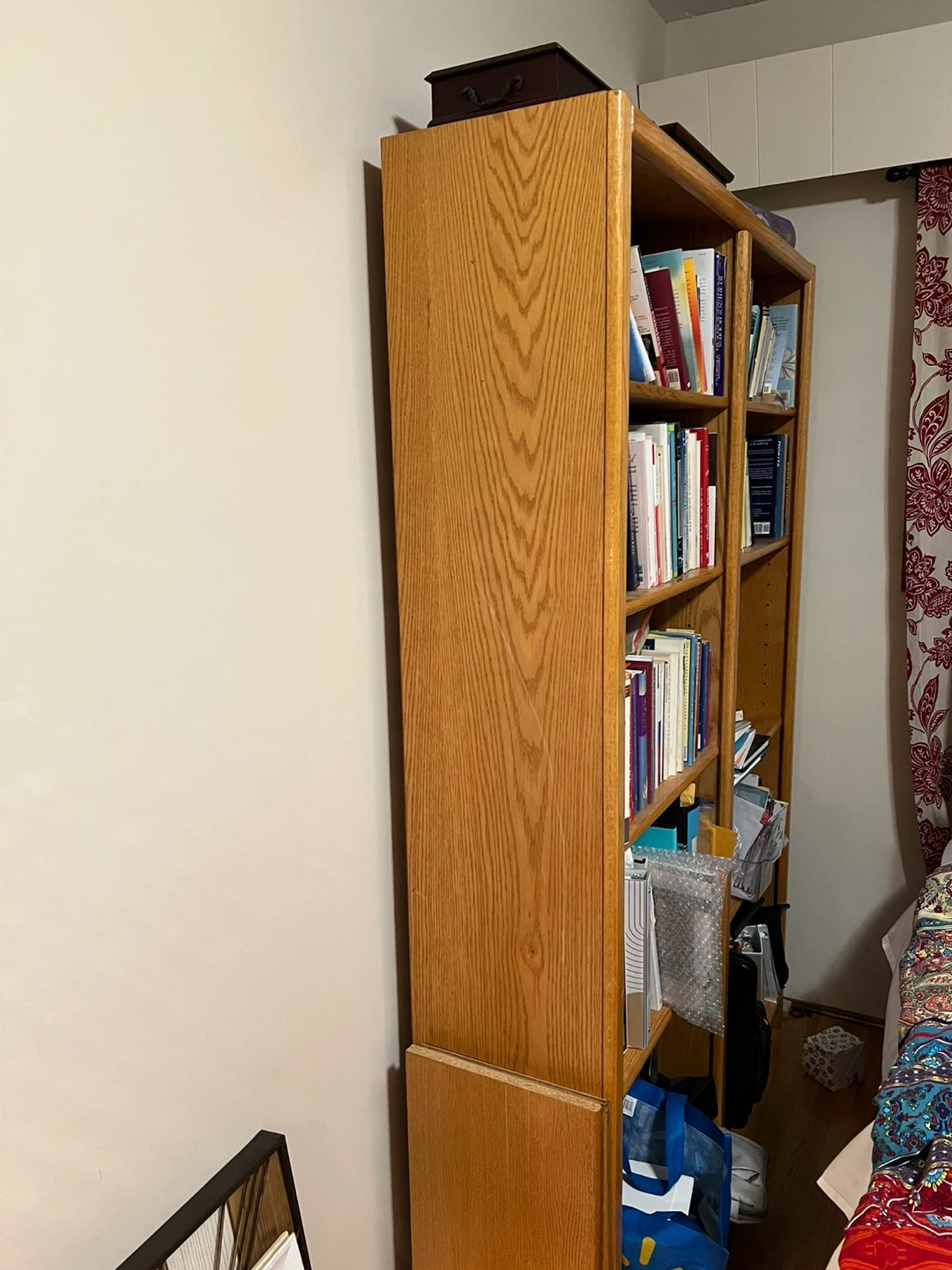 Wooden Bookshelf- double wide 🥕 - photo 2
