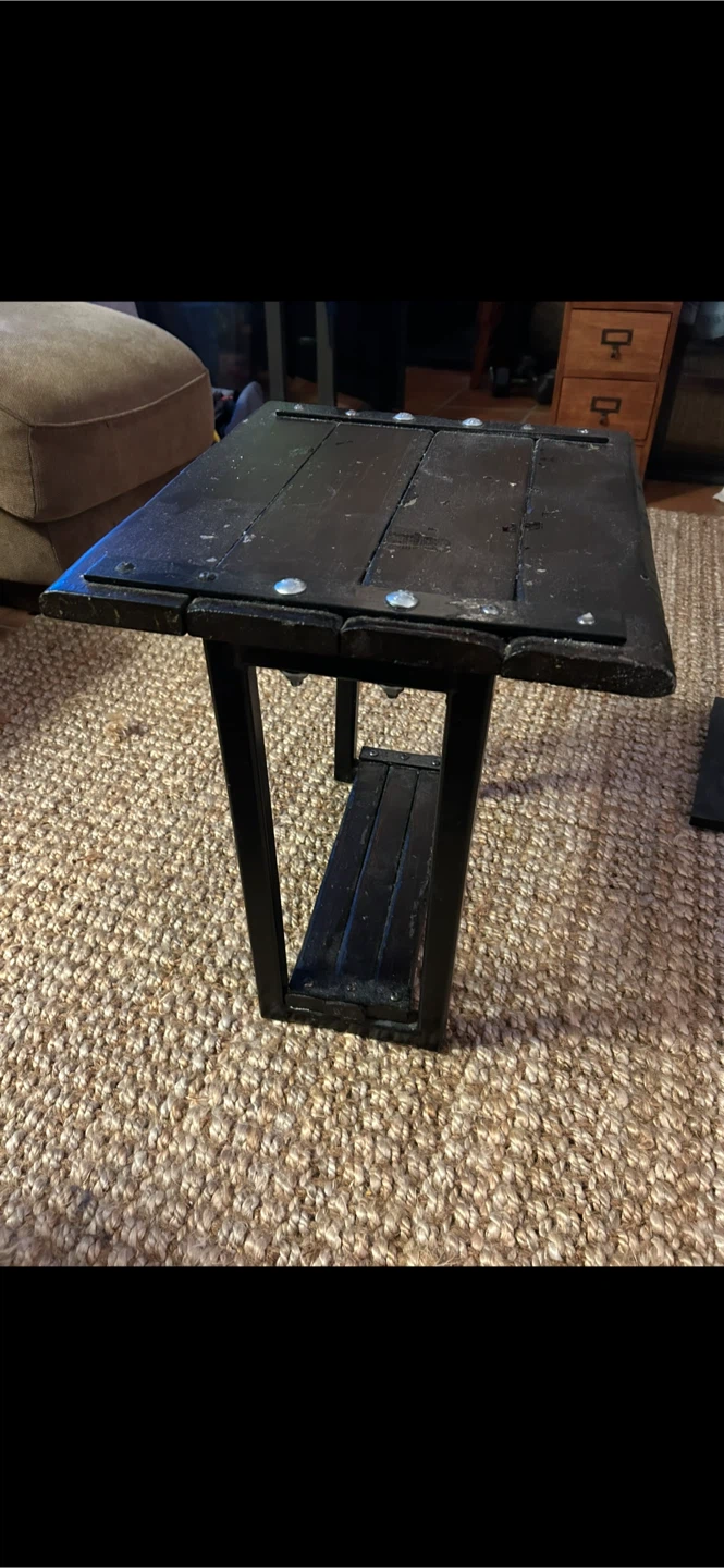 Side table - photo 3