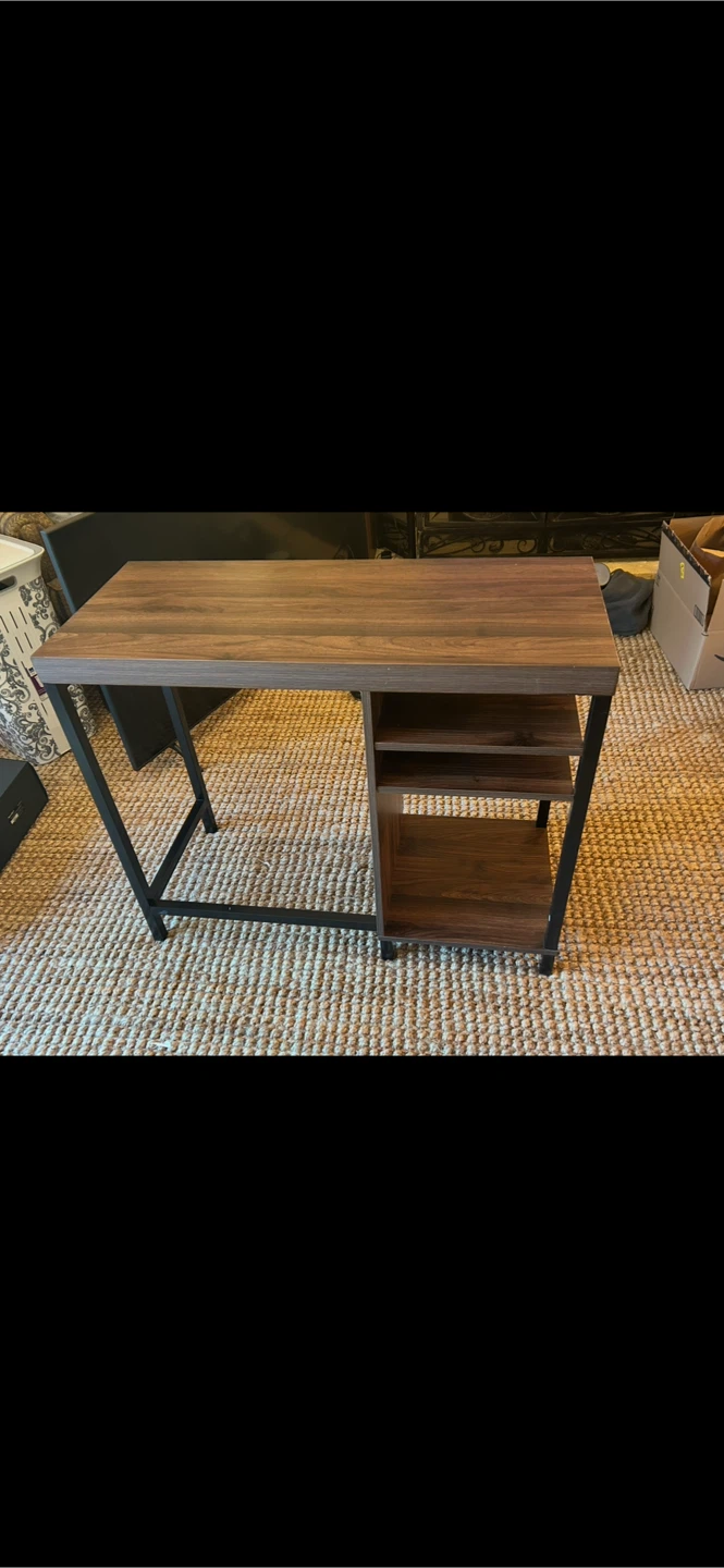Small Desk with chair - photo 2