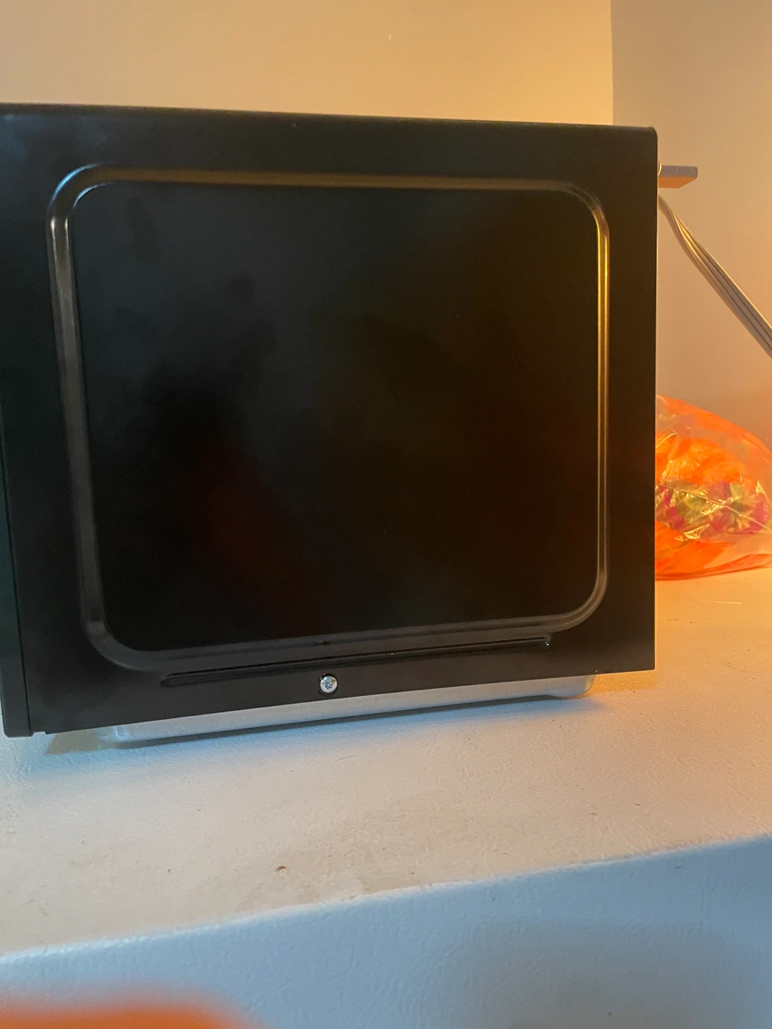 Black + Decker Microwave Oven - Superb Condition - photo 2