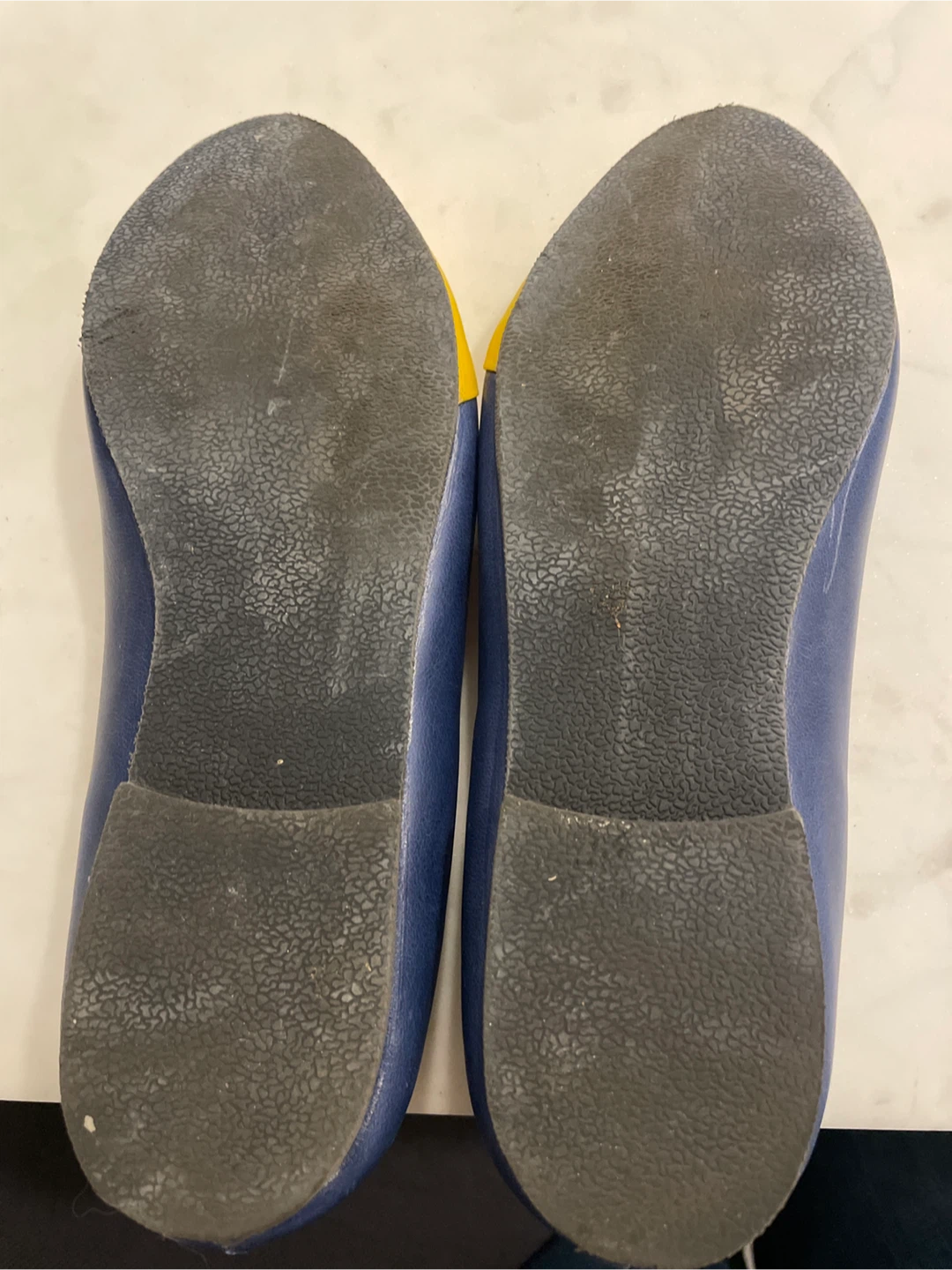 🥕Leather Blue and Yellow Pointed Toe Flats sz 6 - photo 2