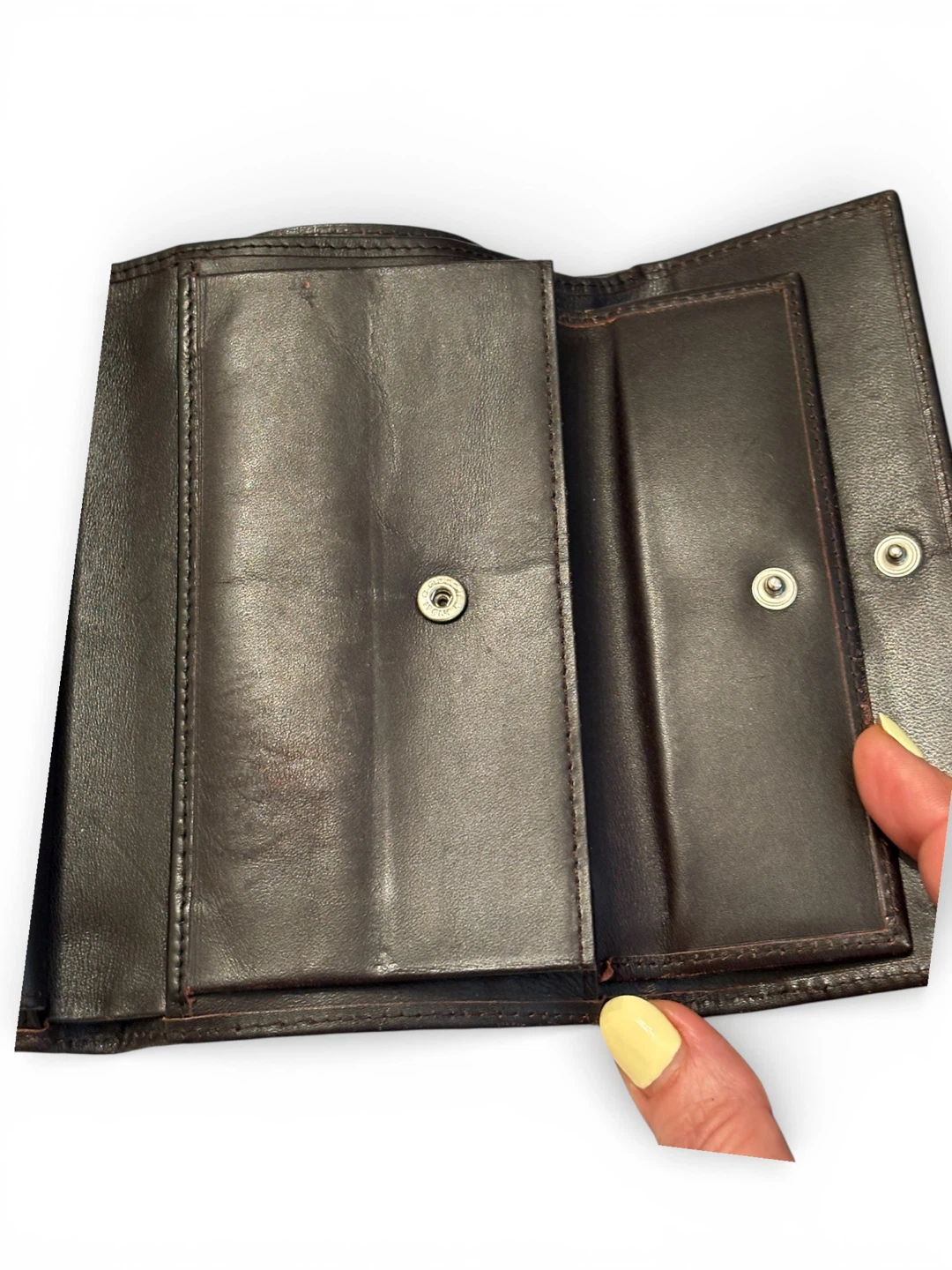 Fendi Wallet on Chain - photo 4